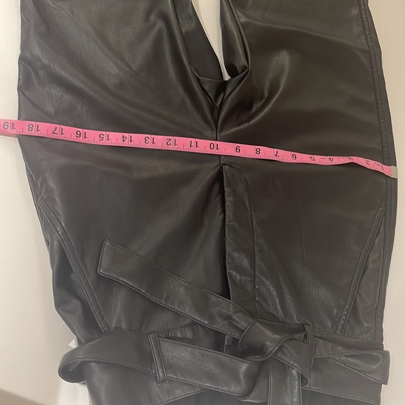 Babaton Black High-Waist Faux Leather Paperbag Ankle Pants - Picture 8 of 10